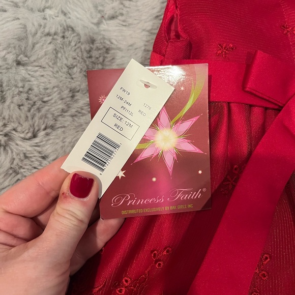 ❤️Red Holiday Formal Dress 🎄NWT 12 months - Picture 3 of 7